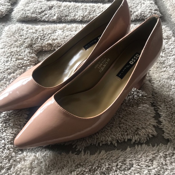 Pointed shoes size 6 - Picture 1 of 3